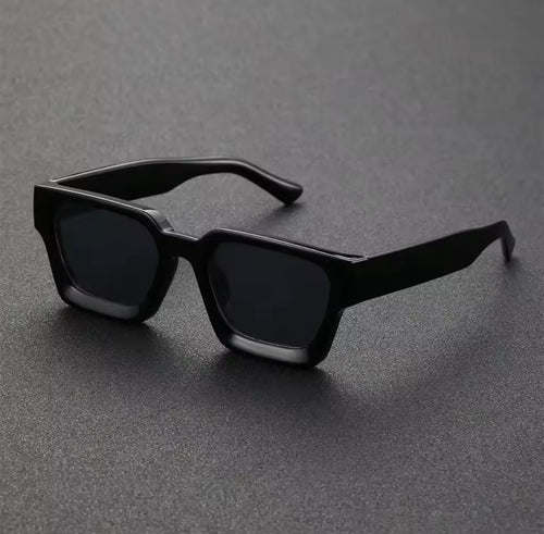 NOIR GLOSS
